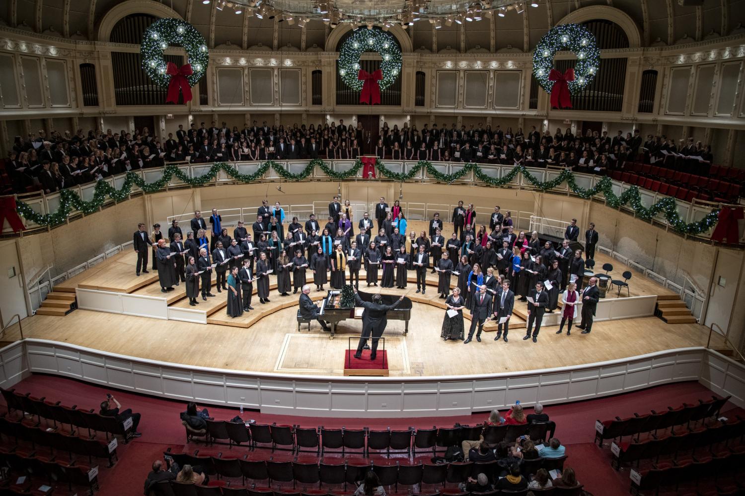 <a href='http://rzge.ngskmc-eis.net'>全球十大赌钱排行app</a>合唱团在芝加哥交响音乐厅演出.